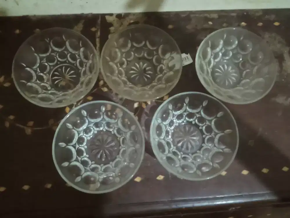 5 tempat/mangkok sambal Dr kaca. Barang lawas