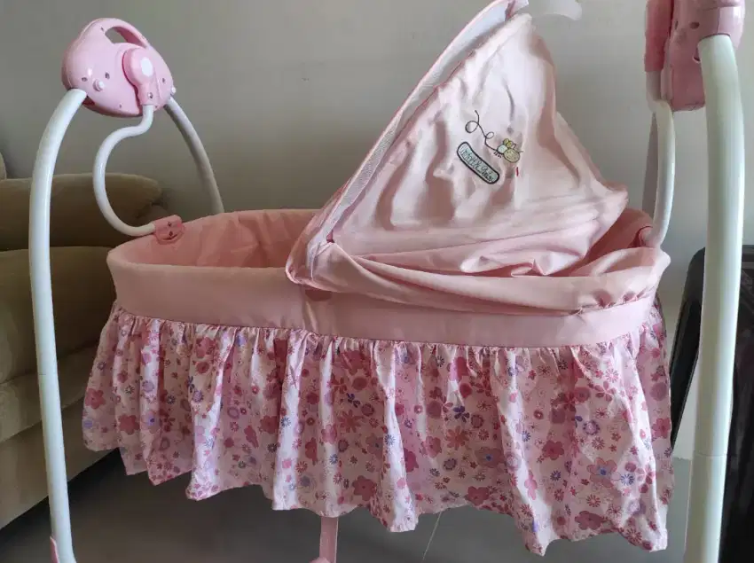 Kasur bayi babyelle swing pink