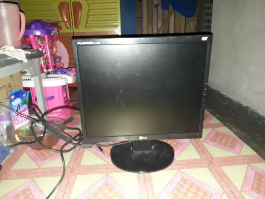 Lcd led monitor surabaya ( cari )