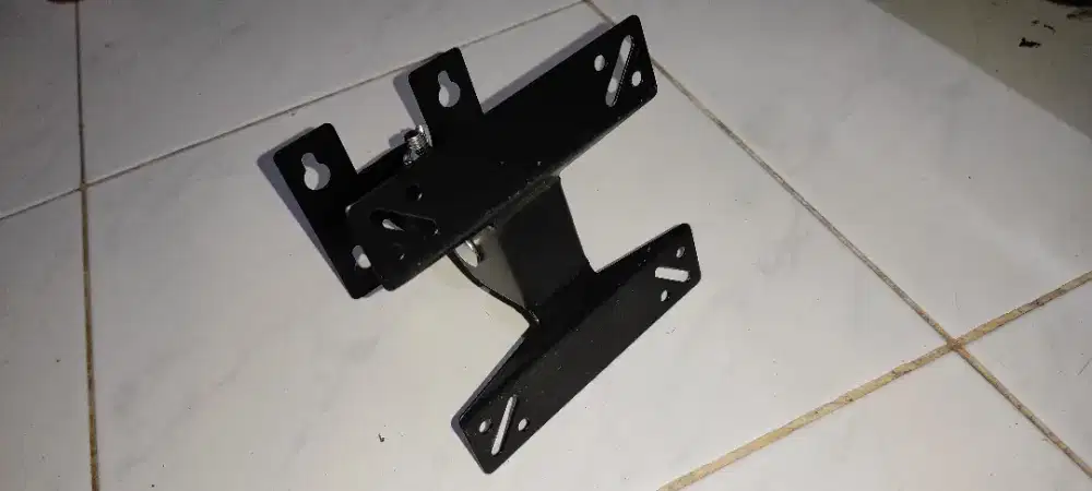 Braket bracket TV 14-24Inchi