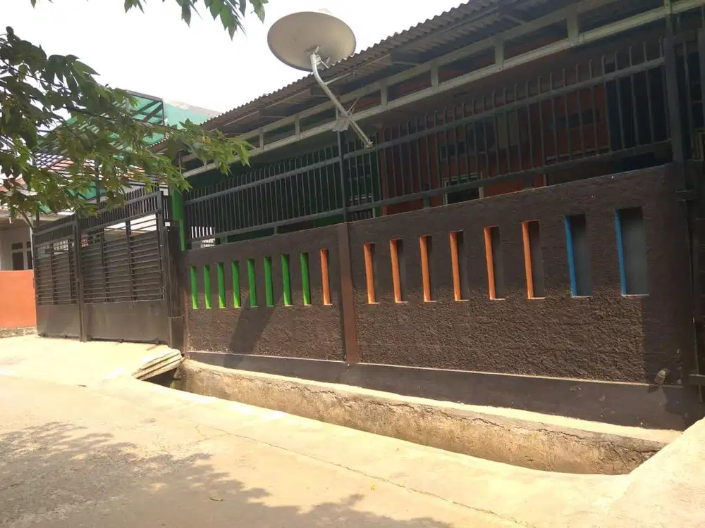 Kontrakan Nyaman dan Bersih Warna Warni blkg Komplek Permata Pamulang