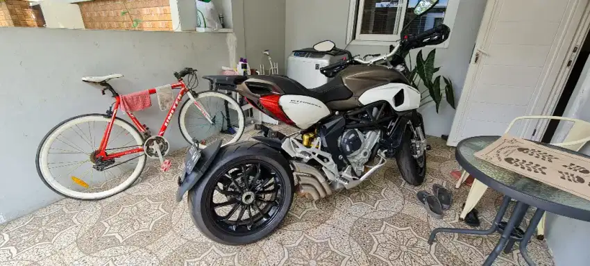 MV Agusta Stradale