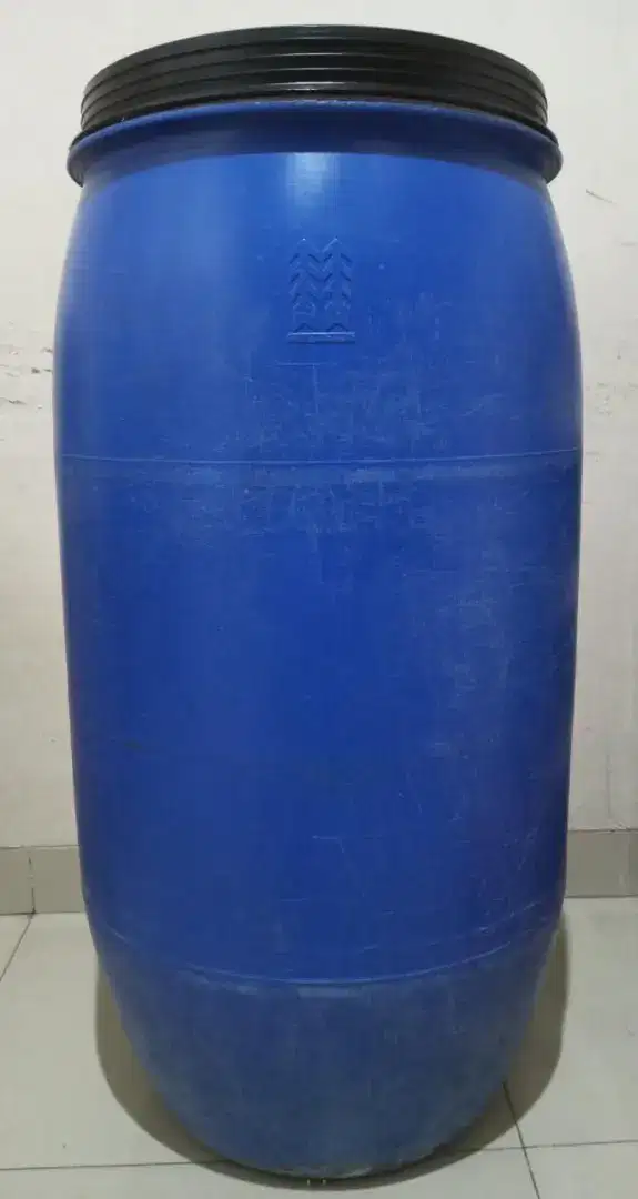 Tandon Air Super Tebal 160L Gentong Air Drum Biru Tong Air Toren Nego