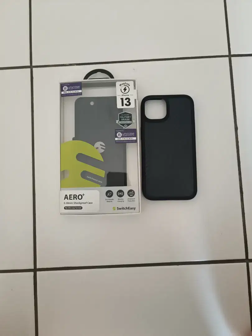 CASE Casing Iphone 13 Merk Switcheasy Kondisi Mulus Like New