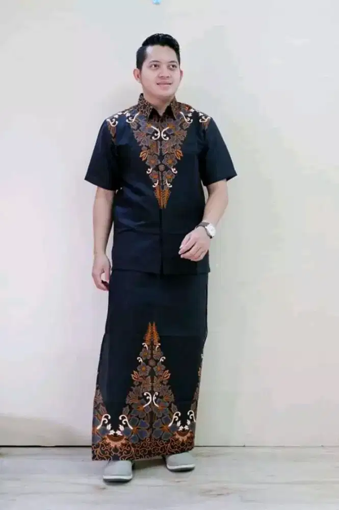 Setelan sarung kemeja batik solo trendy