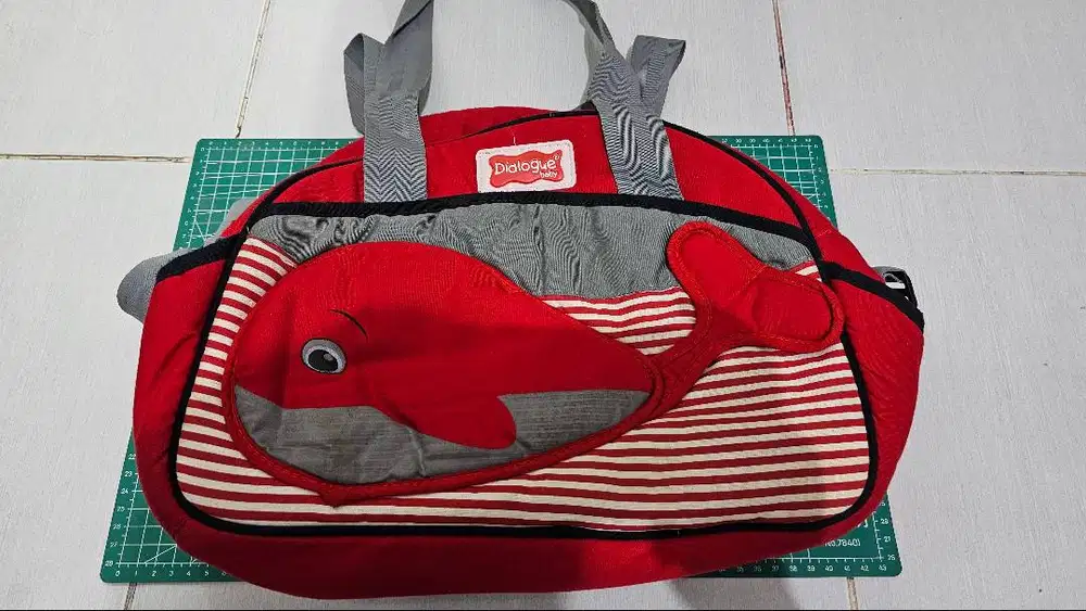 SALE! Diaper Bag Dialogue Baby Tas Kecil Bentuk Paus Rp. 125.000