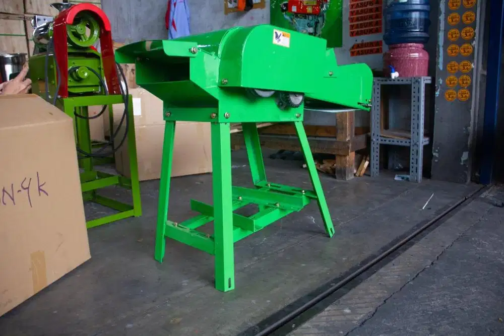 Mesin Pencacah Rumput