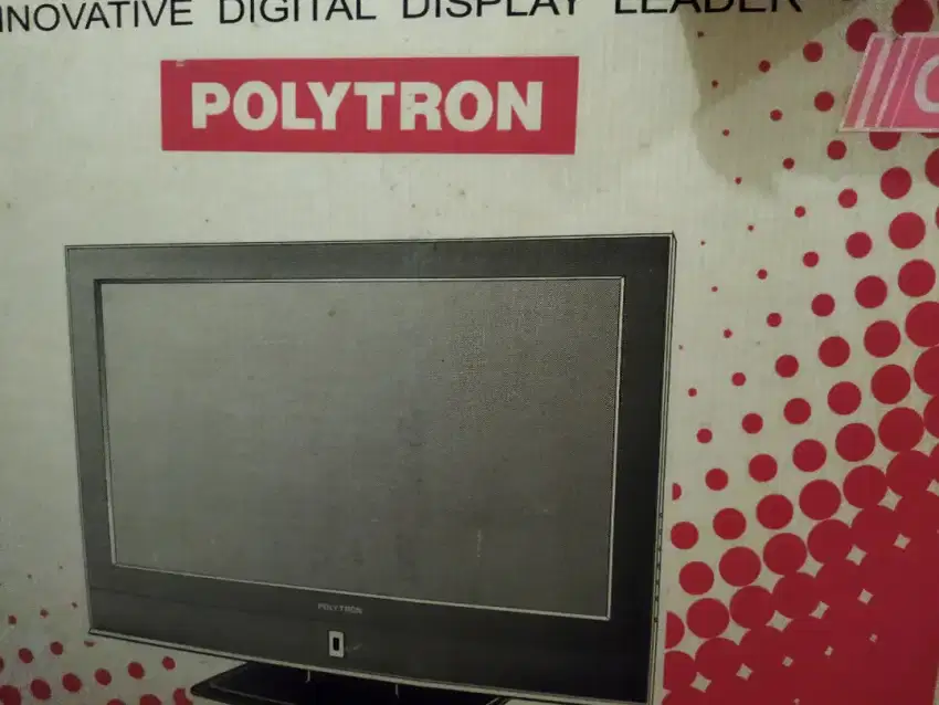 TV Polytron LCD 30 inci