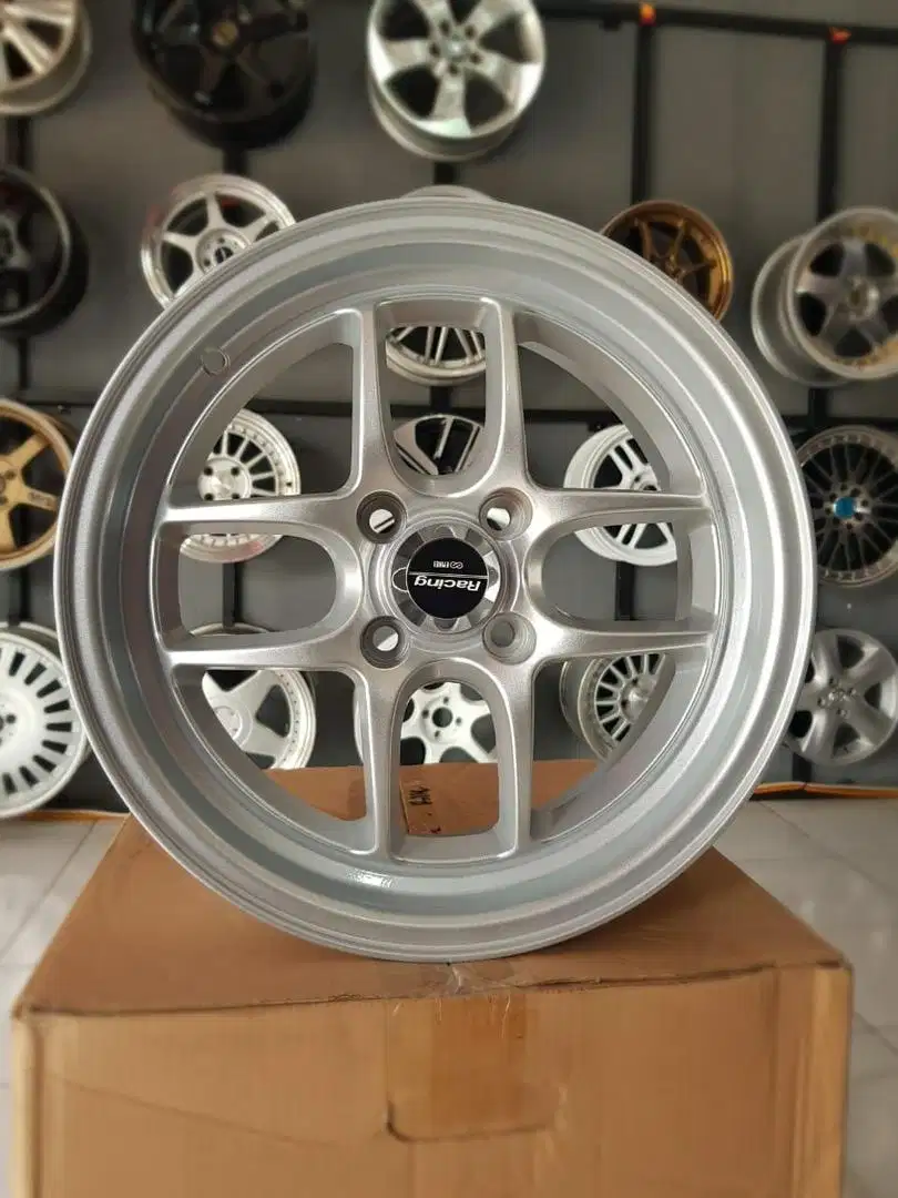 Velg enkei tuning R15 4x100 jazz yaris swift brio agya datsun civic