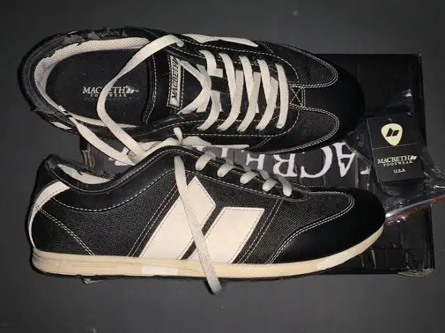 Macbeth brighton black store cement