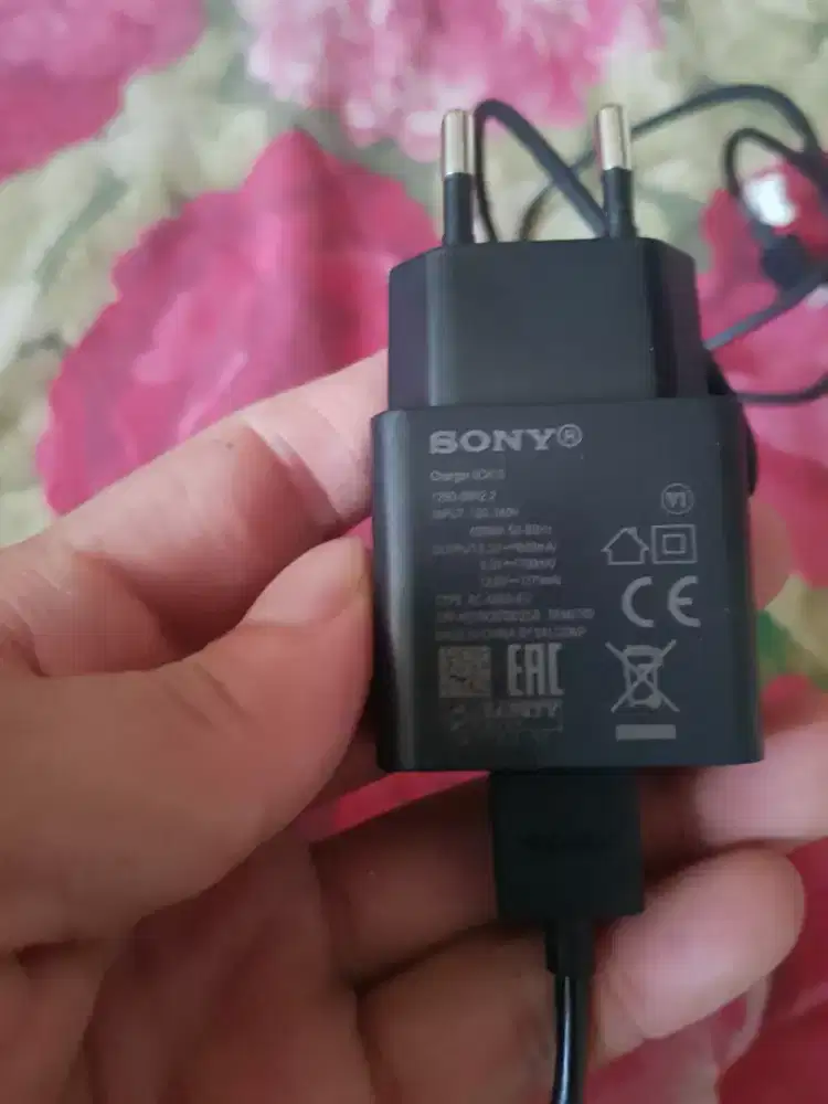 Charger sony uch fast charging tipe mikro