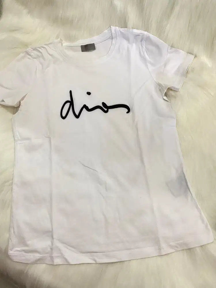women tshirt dior / Kaos dior authentic