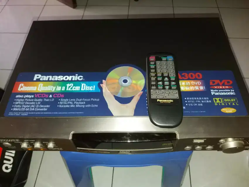 3 DVD player PANASONIC / Toshiba