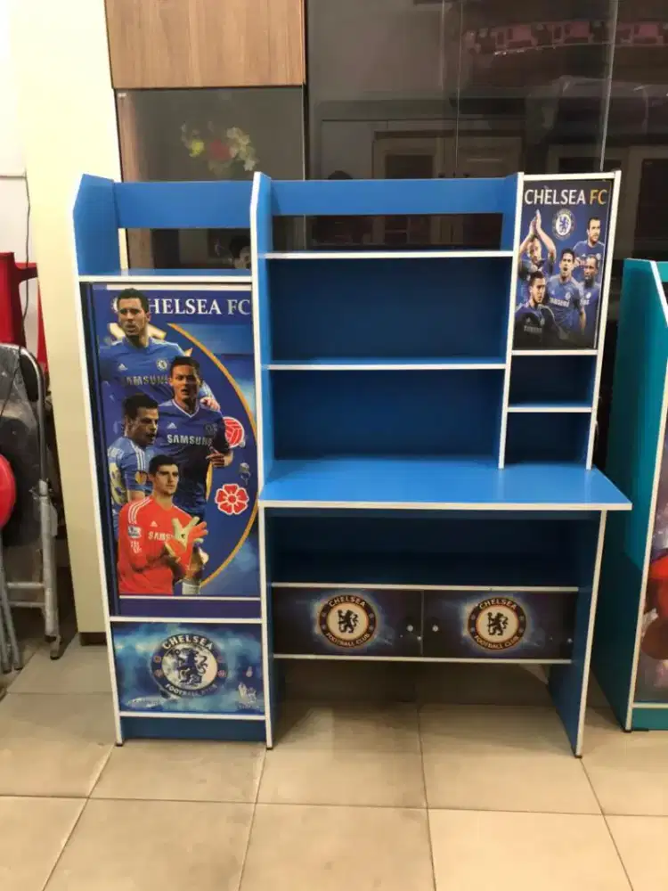 Meja Belajar Anak Karakter Bola / Lemari Belajar Karakter Bola 38