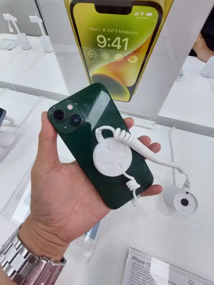 Kredit Iphone 13 128Gb Bunga Rendah