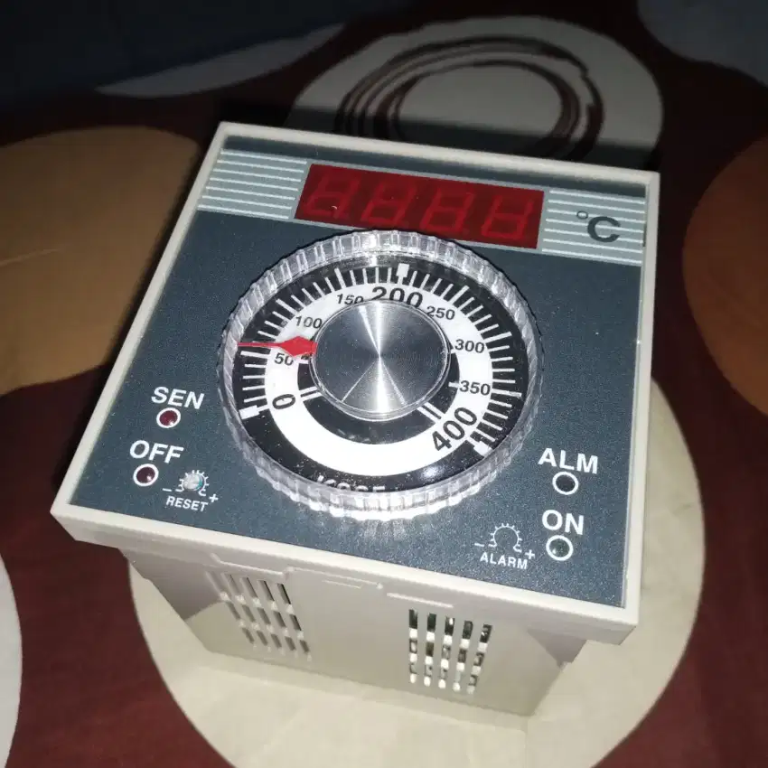 DIGITAL THERMOSTAT TEMPERATURE CONTROL OVEN DECK (BERIKUT SERVICE)