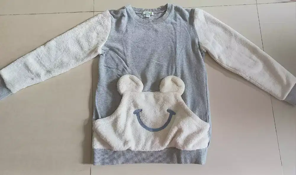Sweater anak bossini