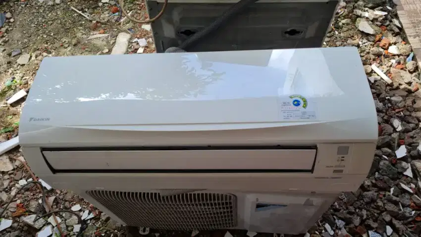 Terima AC bekas dan AC mati ( satuan/borongan)