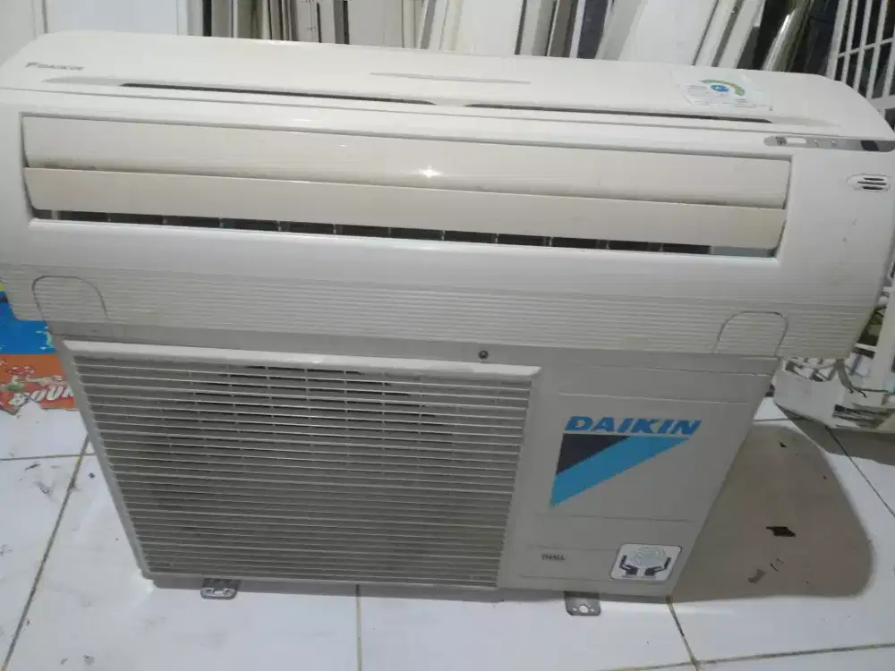 AC Daikin Thailand standar R410 1pk