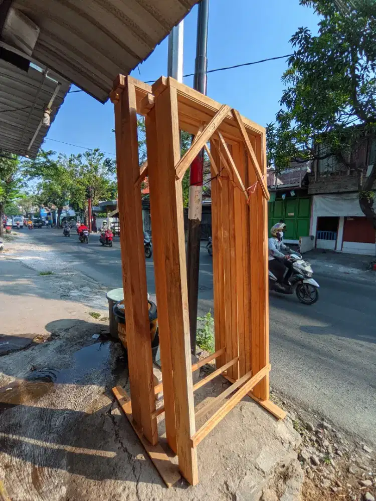 Kusen jendela pintu murah