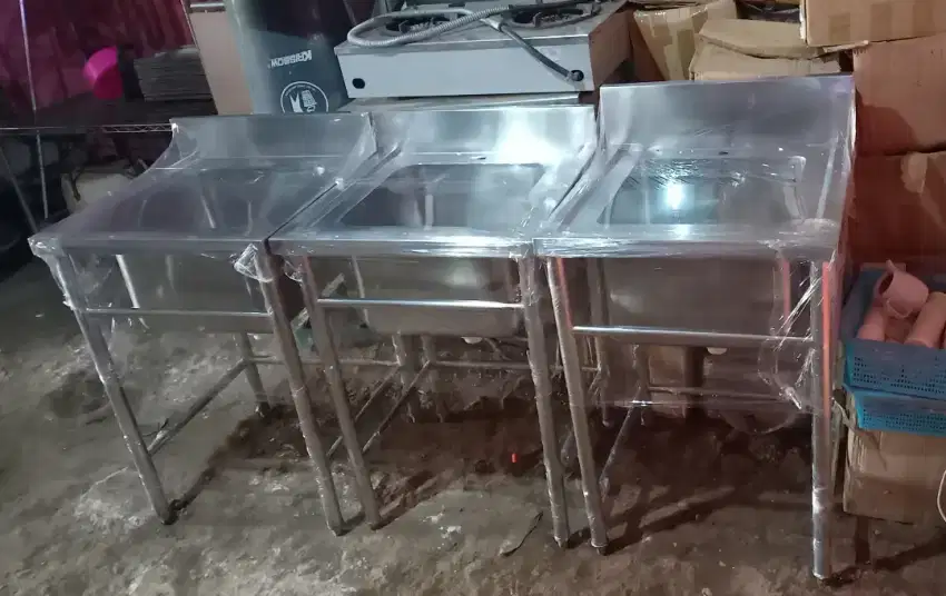 Jual beli meja stainless bekas restoran