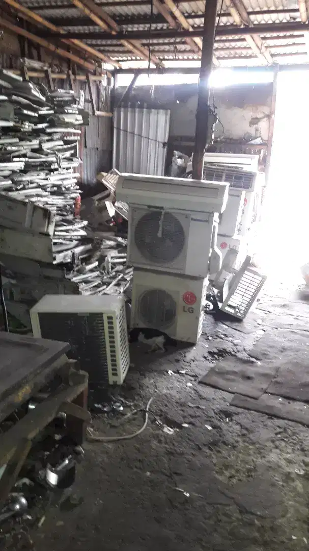 Anda punya ac rusak atau ekas .kami siap beli