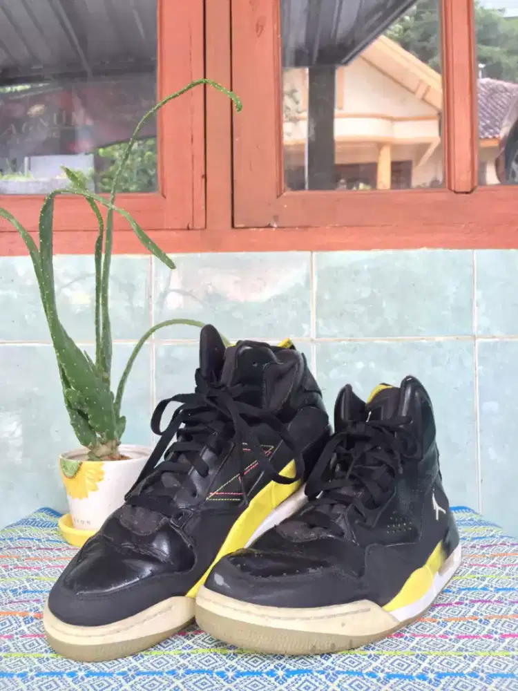 Jual sepatu Basket Jordan SC3 size 43 made in China