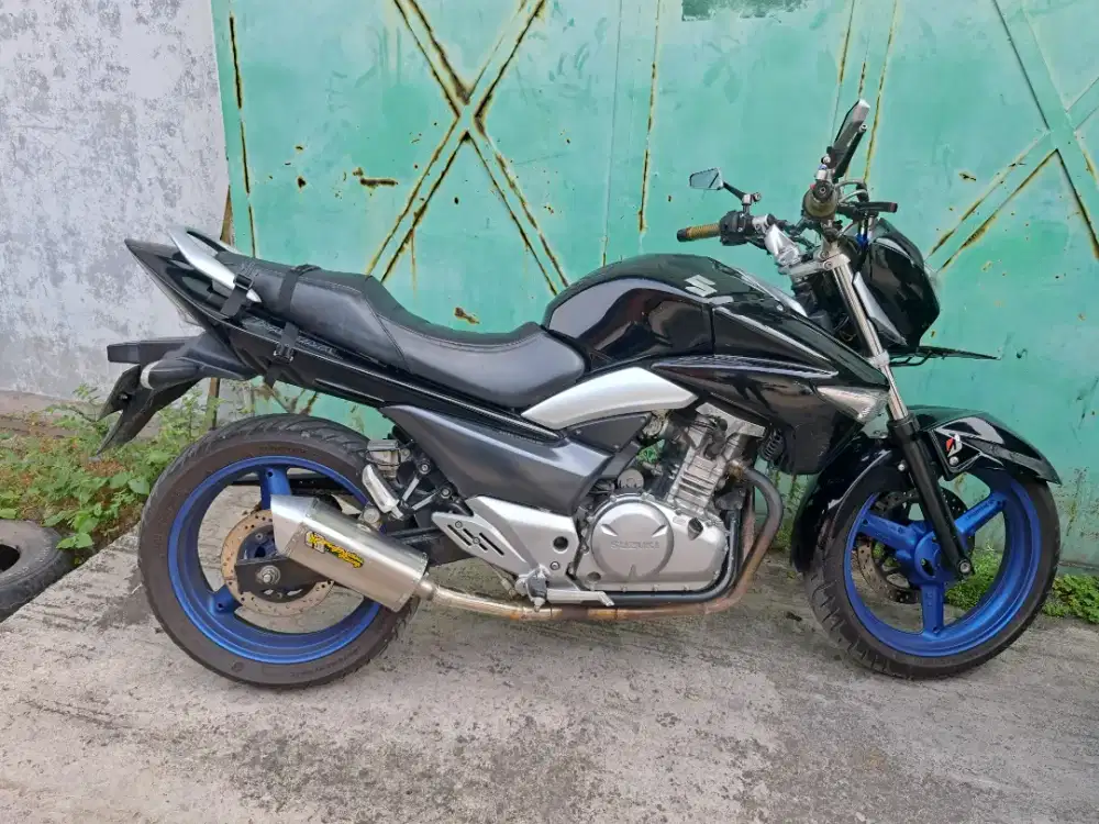 suzuki inazuma 250 olx