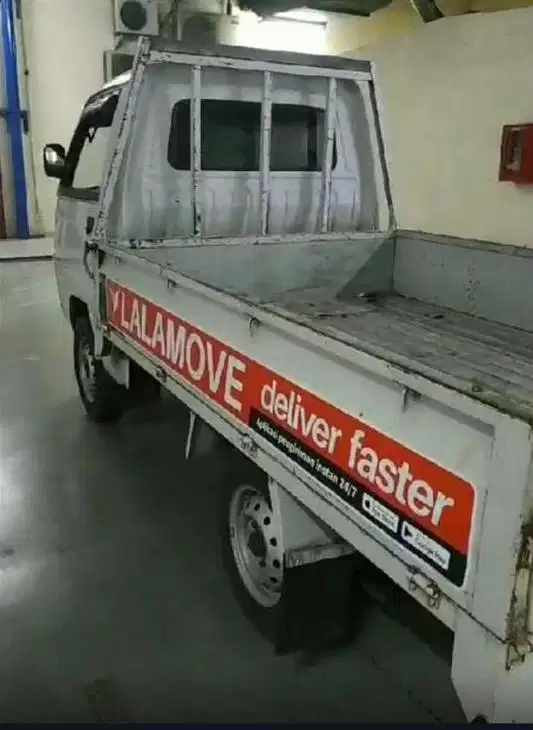 Supir angkut barang (Lalamove)