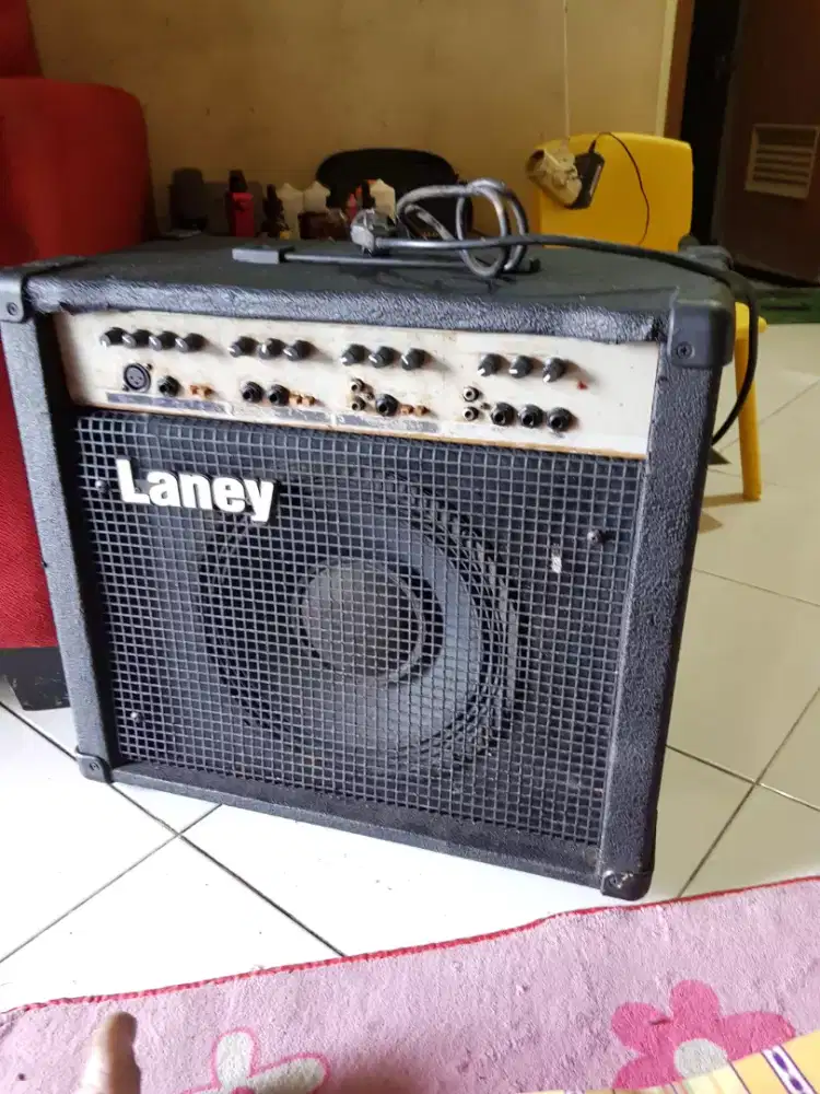 Ampli keyboard Laney KC100 england