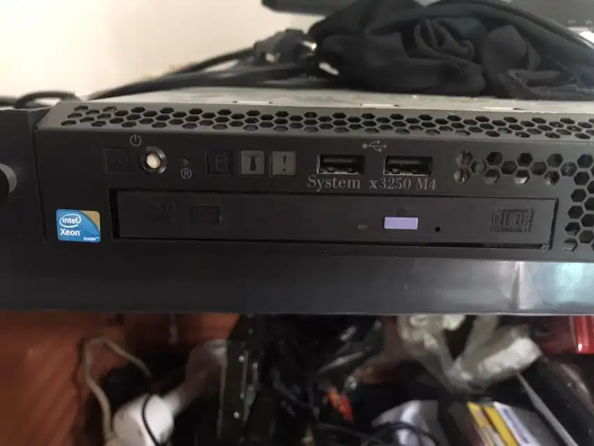 Server IBM X3250m4