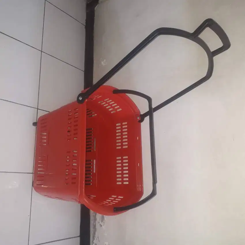 Keranjang troly utk toko swalayan minimarket supermarket