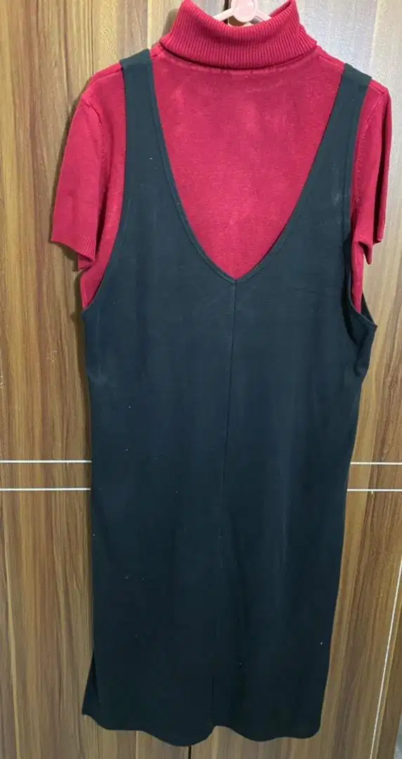 Kaos Turtle Neck and Overall
