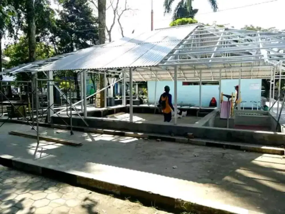 Pemasangan baja ringan(atap asbes)