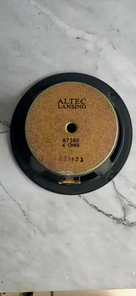 Altec lancing Subwoofer 6inc