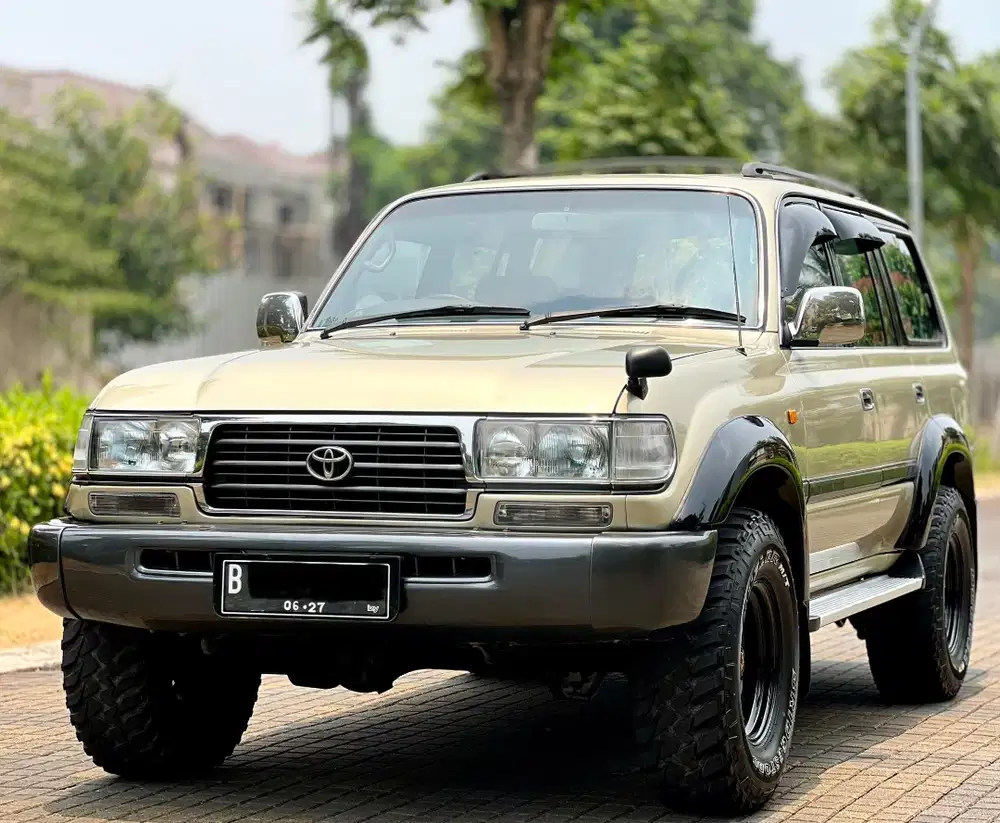 Membidik Legenda: Panduan Lengkap Membeli Toyota Land Cruiser VX 80 Bekas