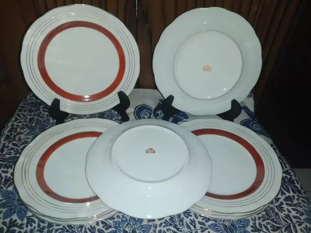 Piring keramik list hologram(12pcs)