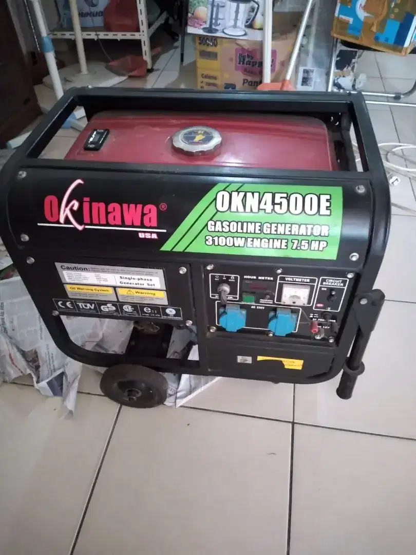 Genset bekas seperti baru 3100 watt