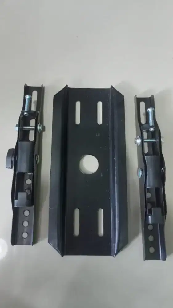 Bracket TV/ Monitor Universal