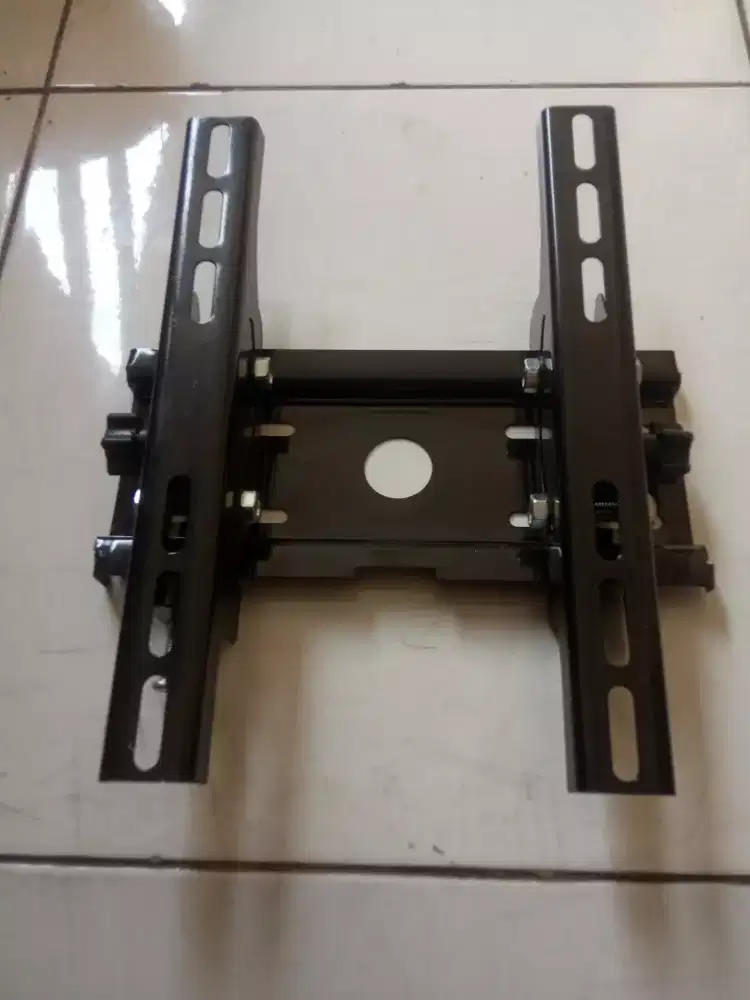 Bracket TV led 19-43+pasang
