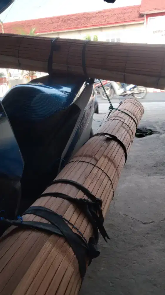 Kerei bambu wulung dan aten