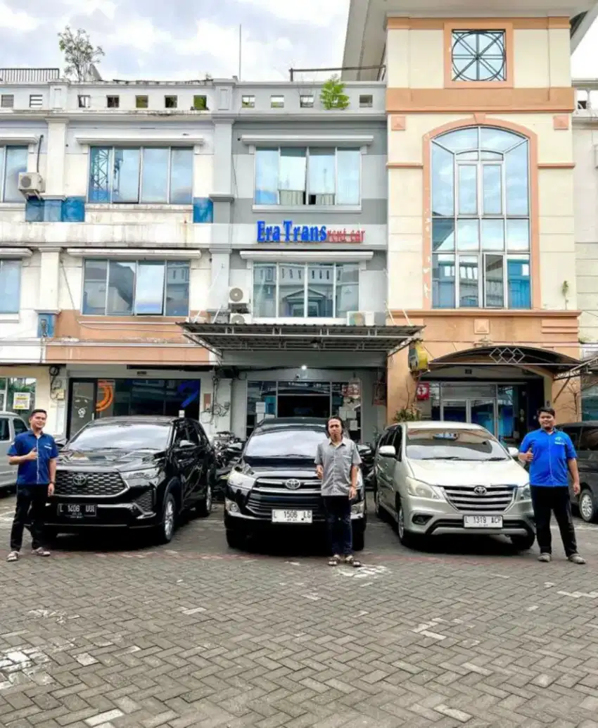 Rental sewa mobil murah inova reborn zenix bulanan harian