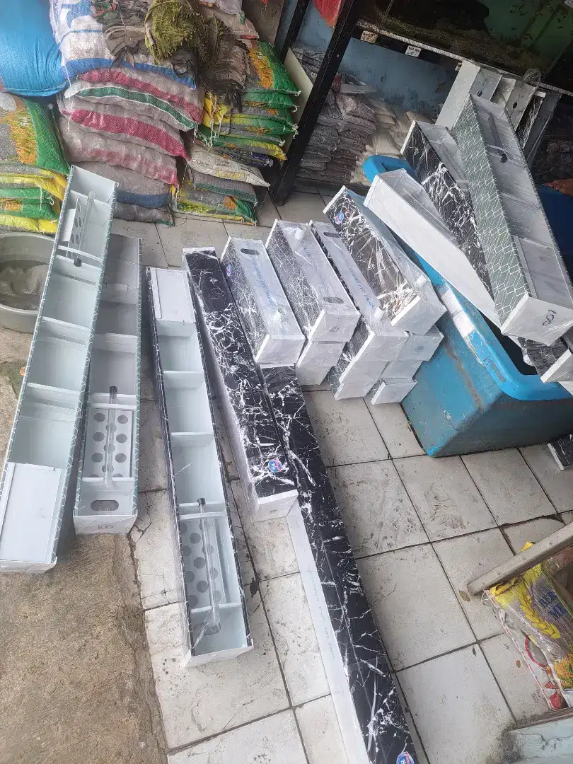 Top filter Talang air bermotif