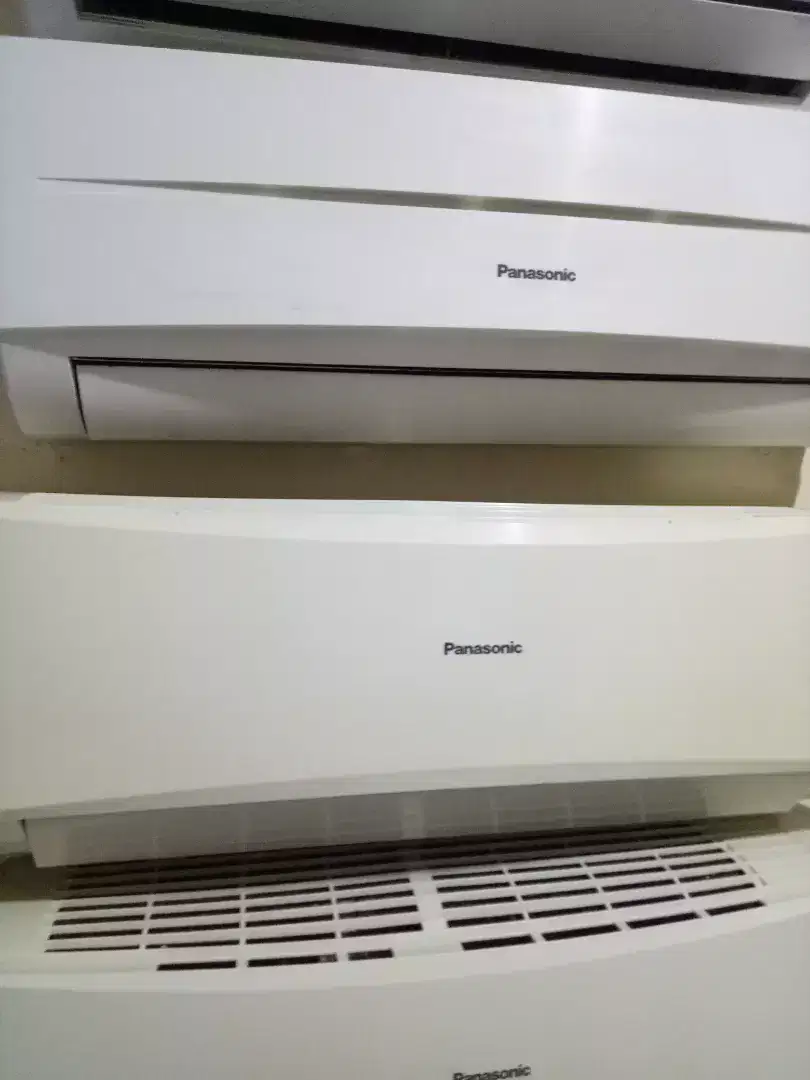ac split merk panasonic bergaransi