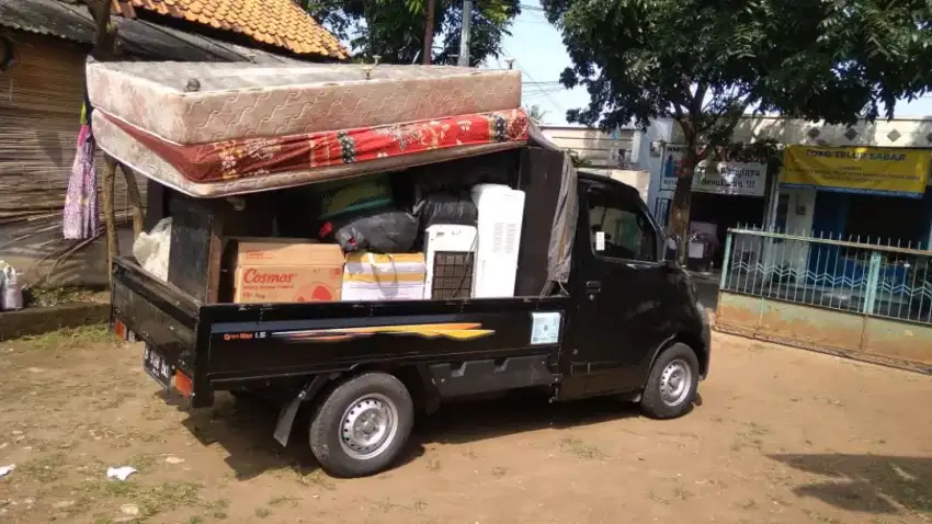 Jasa sewa mobil losbak untuk pindahan kost kosan