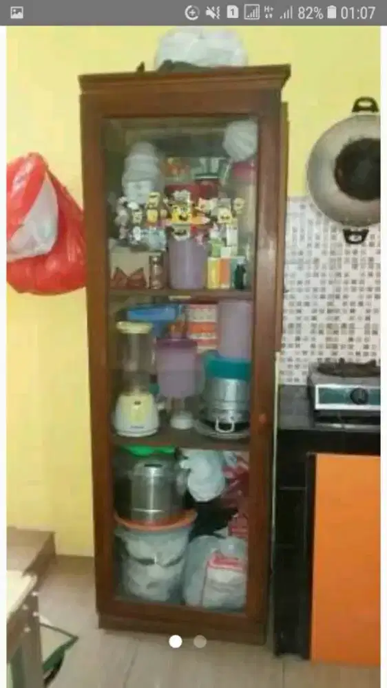 Lemari kayu jati jepara