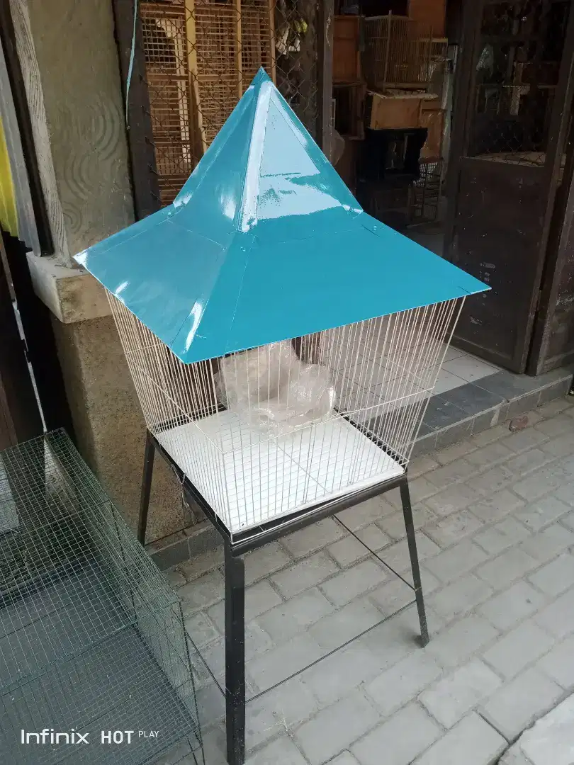 Sangkar besi kuat 50cm²