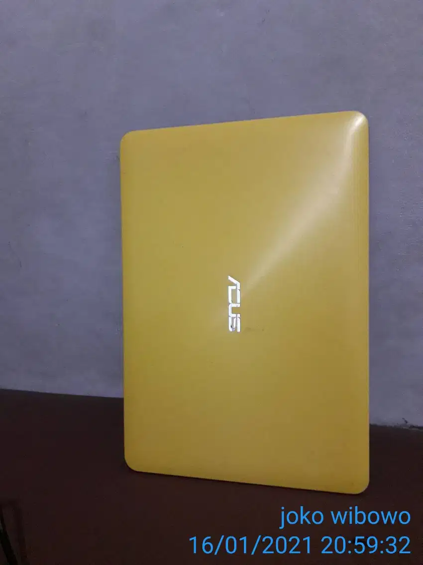 cover lcd asus x455l warna kuning.sekond.nego.