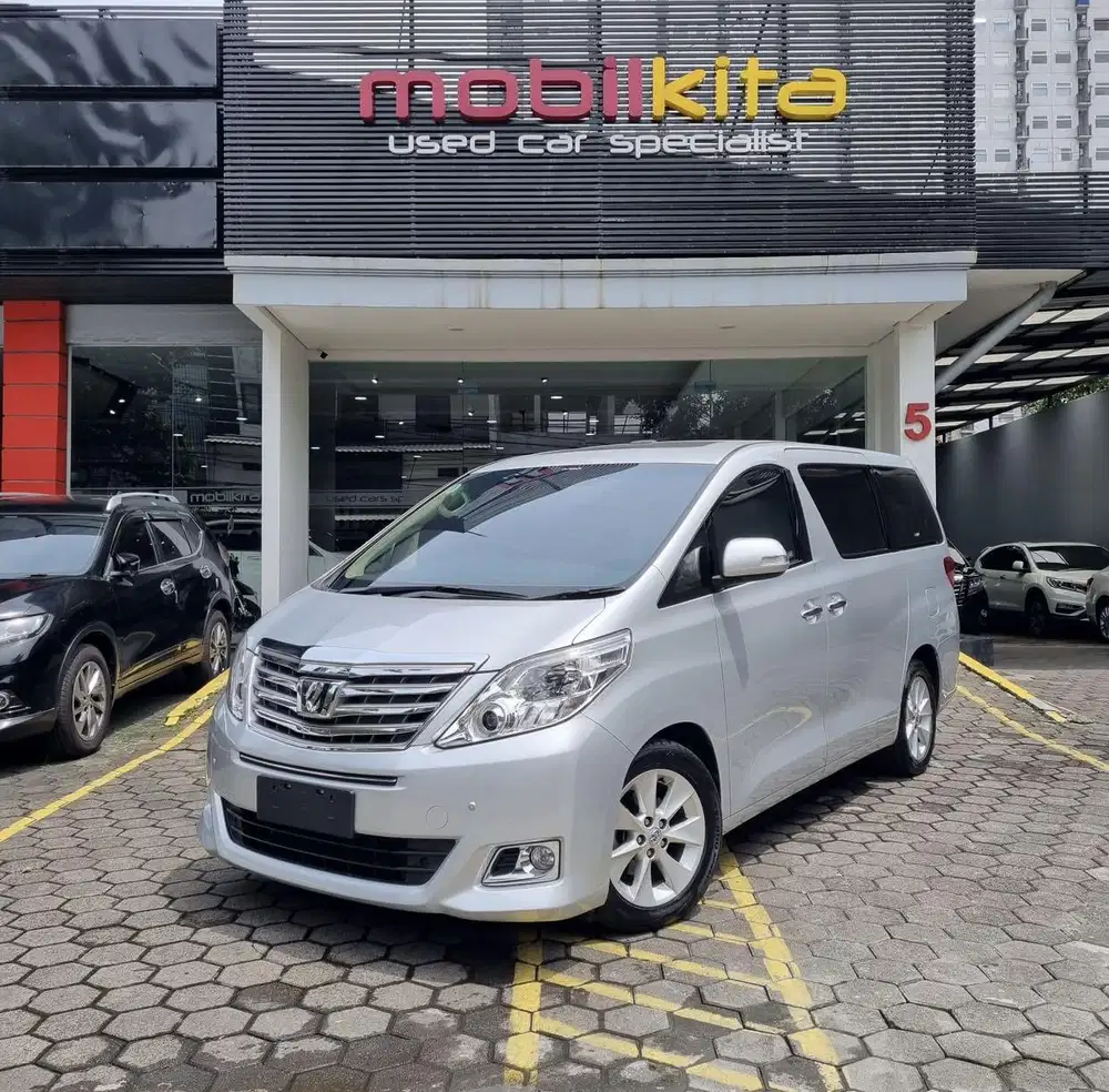 Toyota Alphard 2.5 G Atpm Tahun 2012