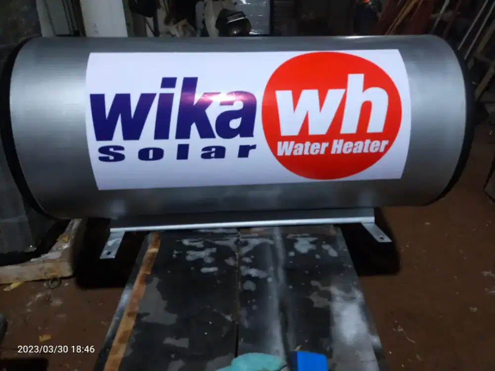 Solar water heater